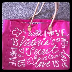 SOLD Victoria’s Secret beach bag-like new $10